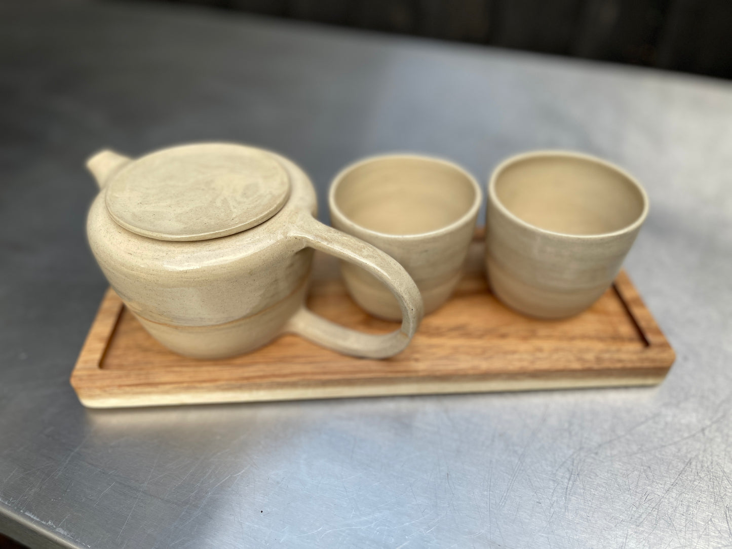Sandy teapot