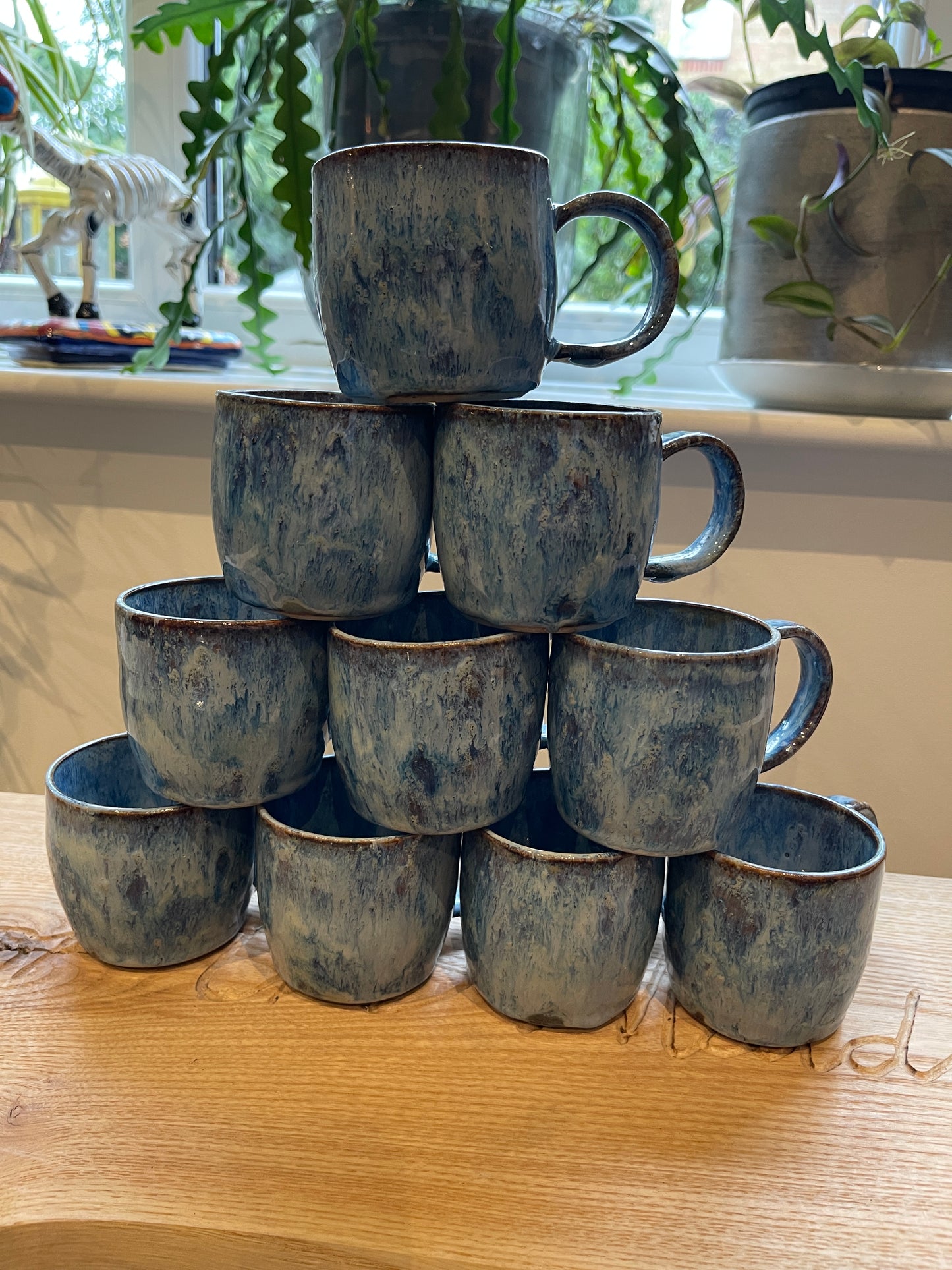 Blue coral handled mug